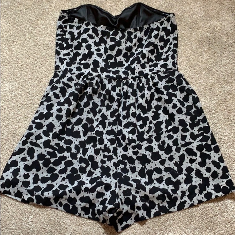 Express Black Leopard Strapless Ruffle Romper - Picture 2 of 10
